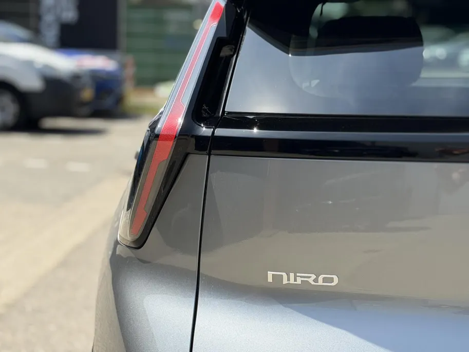 Kia Niro 1.6 GDi Hybrid DynamicPlusLine | Facelift model | Nu te bestellen! |  Schuifdak | NU MET €3.000 inruilpremie