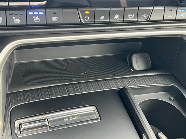 Mazda CX-60 2.5 e-SkyActiv PHEV Homura Plus | TREKHAAK |AUTOMAAT | PLUG-IN HYBDRIDE | PANORAMADAK | 2500kg TREKGEWICHT | LEDER | 360gr CAMERA | MEEST LUXE UITVOERING | BIJNA NIEUW |