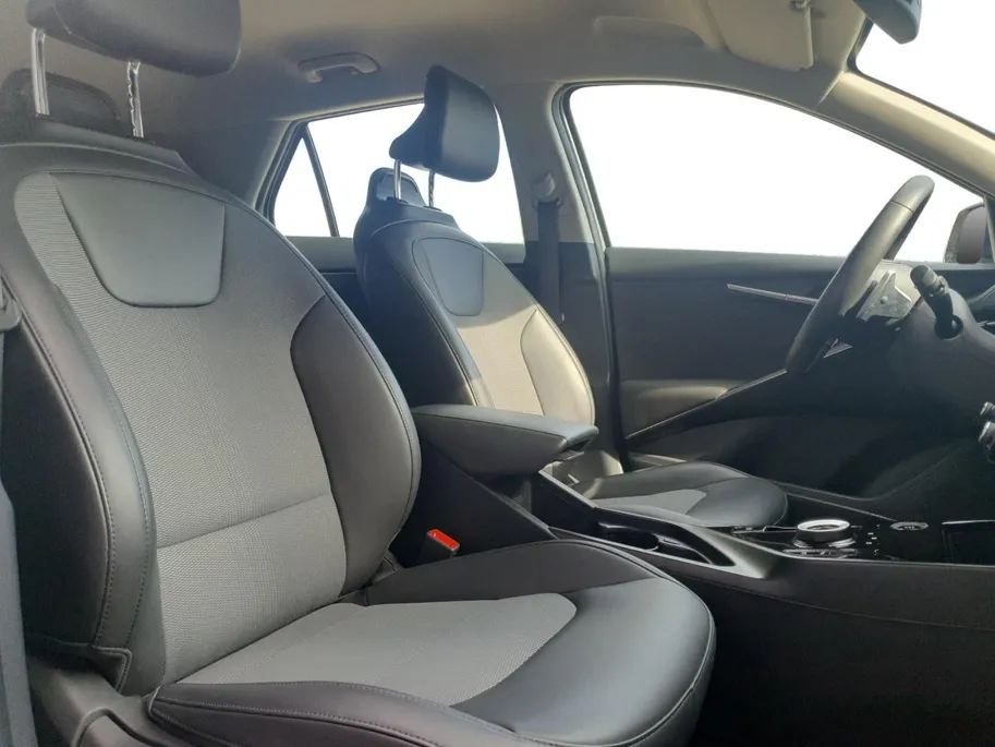 Kia Niro 1.6 GDi Hybrid DynamicLine Edition | Dodehoek detectie | Elektrisch bedienbare best. stoel | Navigatie | Adaptieve cruise control | Apple Carplay / Android Auto | Verbruik 1 op 20!