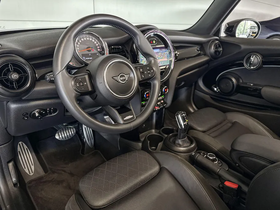 MINI Cooper Cabrio 1.5 Cooper John Cooper Works
