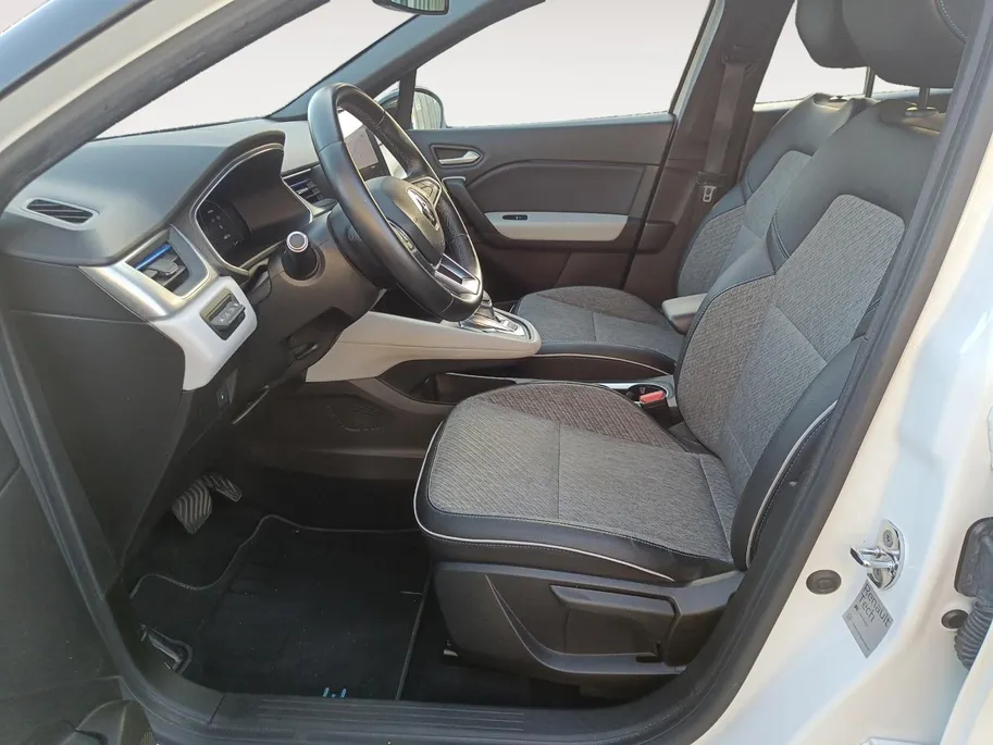 Renault Captur 1.6 E-Tech Plug-in Hybrid 160 Edition One | Navigatie | Parkeercamera | Two-tone kleur |