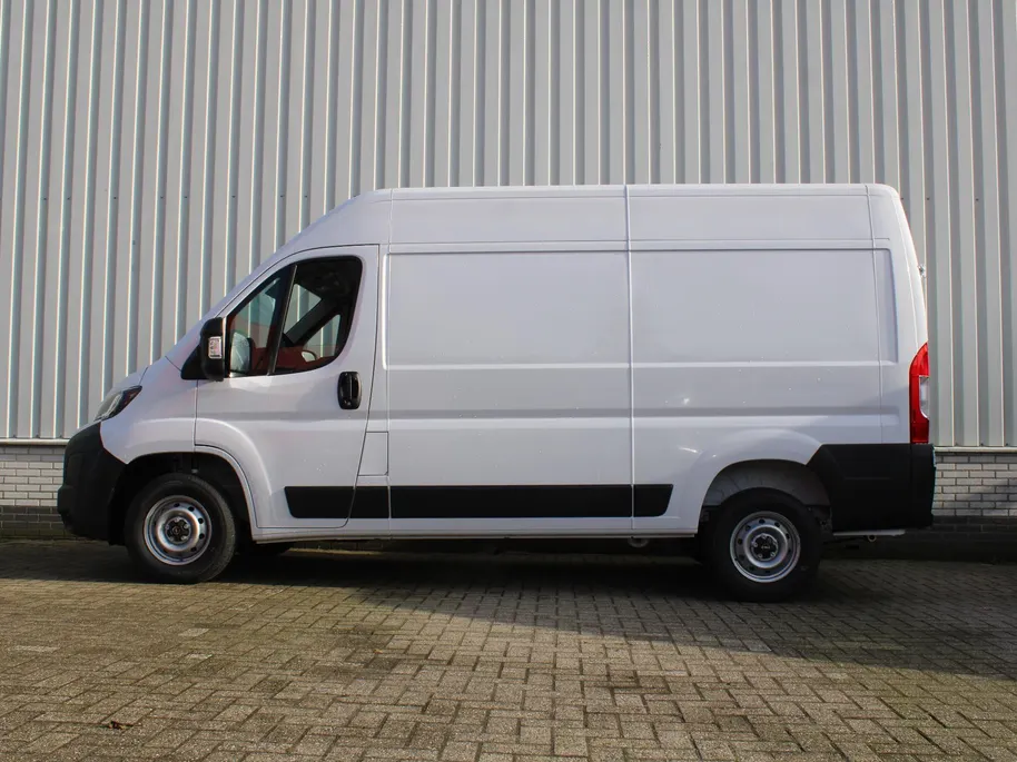 Opel Movano 2.2D 140 S&S L2H2 3.5t | BPM Vrij | Keyless Entry | Camera | Carplay | Cruise | Draadloos laden |