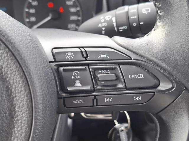 Toyota Yaris 1.5 Hybrid 115 Active CRUISE | NL-auto | rijklaarprijs !!