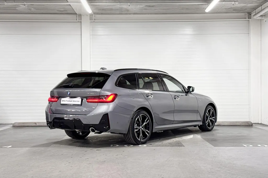BMW 3 Serie Touring 330e