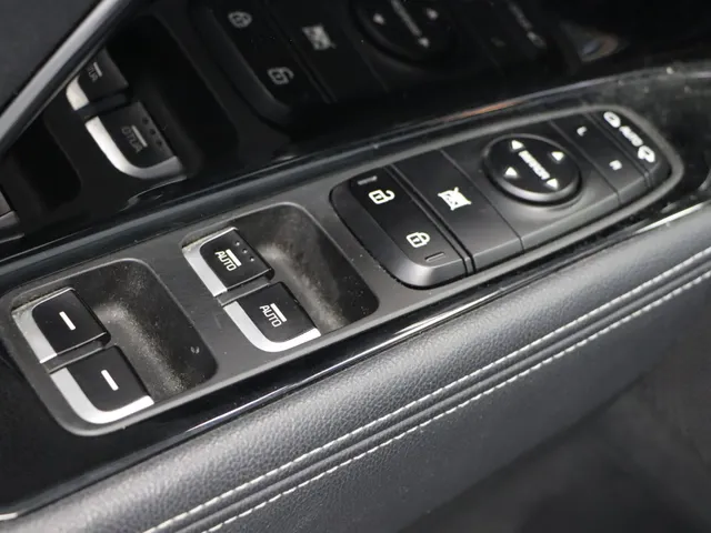 Kia Niro 1.6 GDi Hybrid First Edition