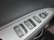 Kia Stonic 1.0 T-GDi MHEV GT-PlusLine | Hoge zit | Meest complete uitvoering | Navi | Apple CarPlay Android Auto | Trekhaak | Stoel & stuurverwarming | Fabrieksgarantie | NAP
