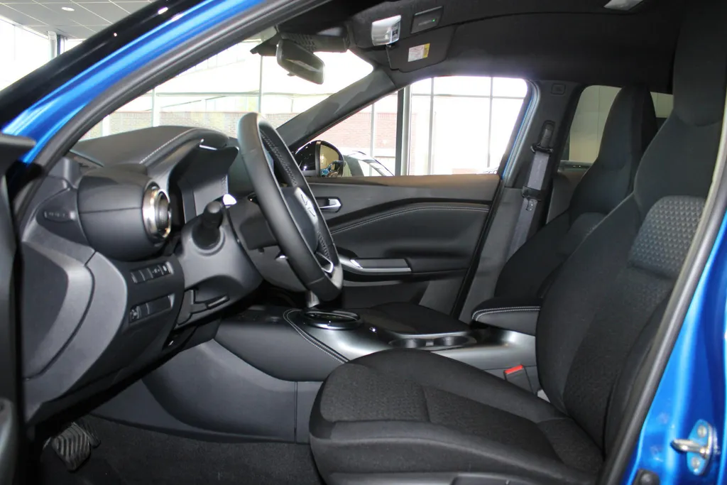 Nissan Juke 1.6 Hybrid N-Connecta | Navigatie | Automaat | LM wielen | Achteruitrijcamera | Parkeersensoren voor en achter | Apple carplay & Androidauto | Climate controle | Cruise controle |