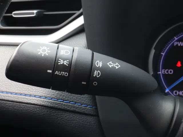 Toyota RAV4 2.5 Hybrid AWD Bi-Tone