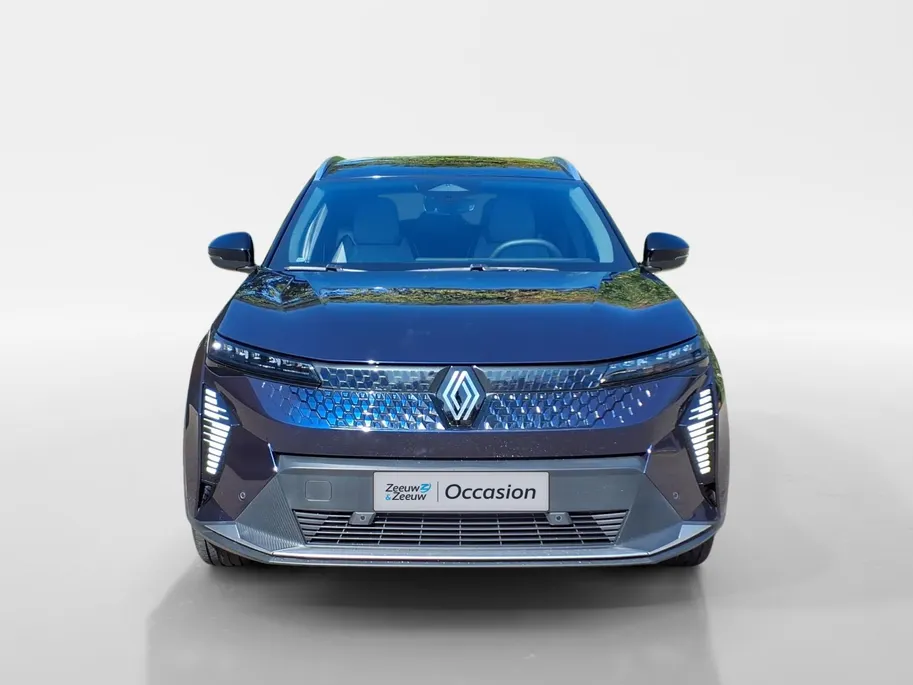 Renault Scénic E-Tech EV60 comfort range techno Apple Carplay/Android Auto , lichtmetalen velgen 19' , electronic climate controle , camera , cruise control adaptief , navigatiesysteem , stoel en stuurverwarming .