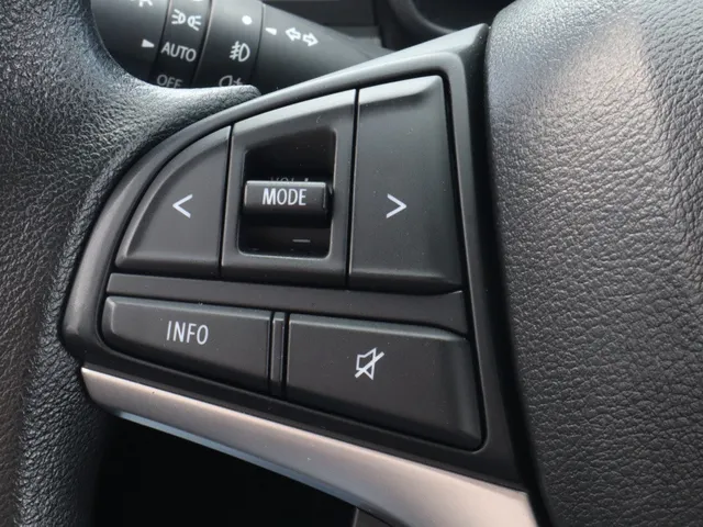 Suzuki Ignis 1.2 Hybrid Select Carplay | Bi-tone