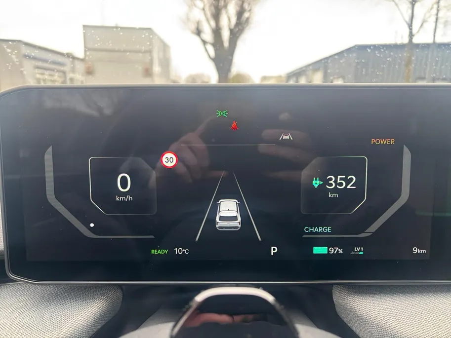 Kia EV4 Plus Advanced 58.3 kWh Demonstratie auto | Schuifkanteldak | Achteruitrijcamera | Harmon Kardon |