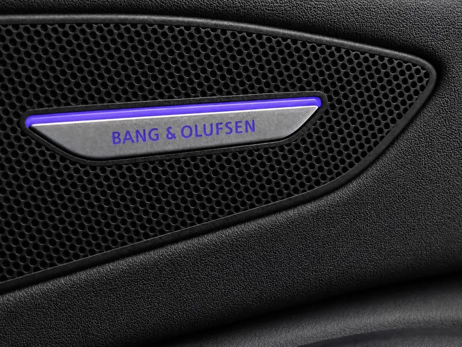 Audi Q6 e-tron Sportback S edition performance 100 kWh 306pk · SOH 97,5% · Panoramadak · 360 Camera · Wegklapbare Trekhaak · Bang & Olufsen · Leder · Warmtepomp · Head-Up · 20'' Inch · Garantie t/m 17-09-2030 of 100.000km