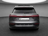 Audi Q8 e-tron 55 408pk Quattro S Edition Competition 115 kWh · SOH 90,9% · Panoramadak · Luchtvering · 360 Camera · Elek. Voorstoelen · 20'' Inch ·