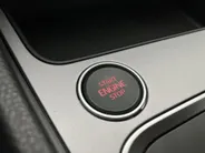 SEAT Ateca 1.5TSI/150PK DSG FR FL · Apple/Android Car Play · Camera + Parkeersensoren · Stoel- & Stuurverwarming · Garantie t/m 22-05-2026