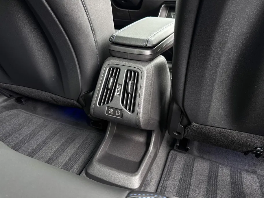 BMW iX1 eDrive20 67 kWh