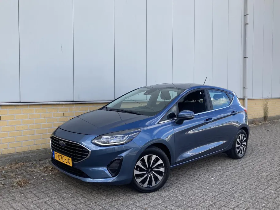 Ford Fiesta 1.0 EcoBoost Hybrid 125 pkTitanium Apple Carplay/Android Auto - Winter Pack - Achteruitrijcamera - Park Assist