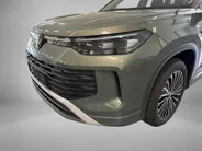 Volkswagen Tayron 1.5 204pk DSG eHybrid Life Edition · Camera · Wegklapbare Trekhaak · Apple/Android Car Play · Stoel-&Stuurverwarming · 18'' Inch ·