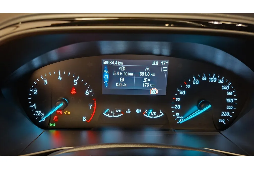 Ford Focus Wagon 1.0 EcoBoost 125PK Hybrid ST Line Business | Winter Pack | Achteruitrij camera | NL Auto |