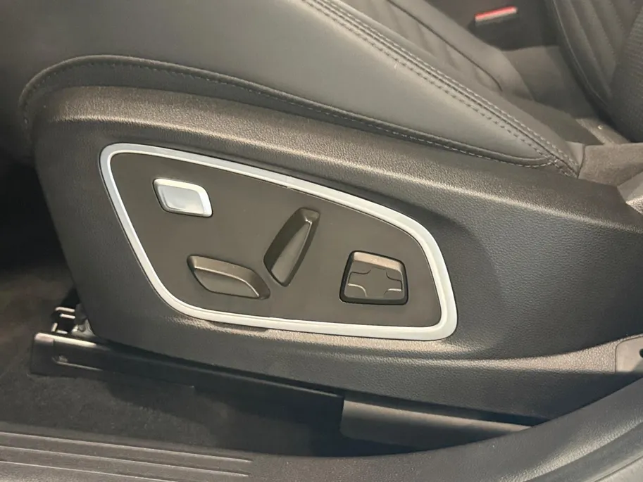 Renault Austral 1.2 E-Tech full hybrid 200 esprit Alpine *Aut*Navi+360Camera*Climate*Adaptive Cruise*Stoel/Stuur Verw.*Als Nieuw!