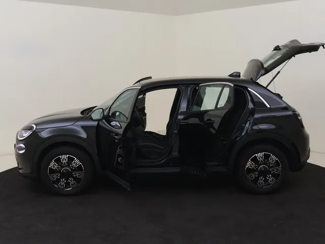 Fiat 600 1.2 Hybrid Urban