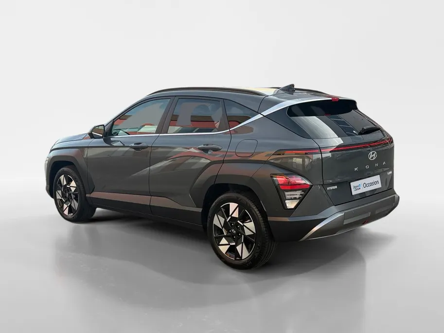 Hyundai Kona 1.6 GDI HEV Premium Sky | Schuif-/kantel dak | Navigatie | Apple Carplay/ Android Auto | Stoelventilatie | Stuur/ Stoelverwarming |
