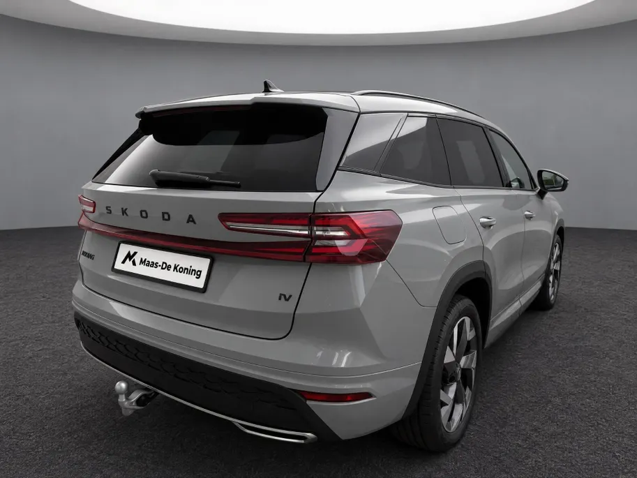 Škoda Kodiaq 1.5 TSI 204pk DSG PHEV Sportline Business · Panoramadak · Camera · Wegklapbare Trekhaak · Elek. Voorstoel · 19'' Inch · Garantie t/m 22-06-2030 of 100.000km