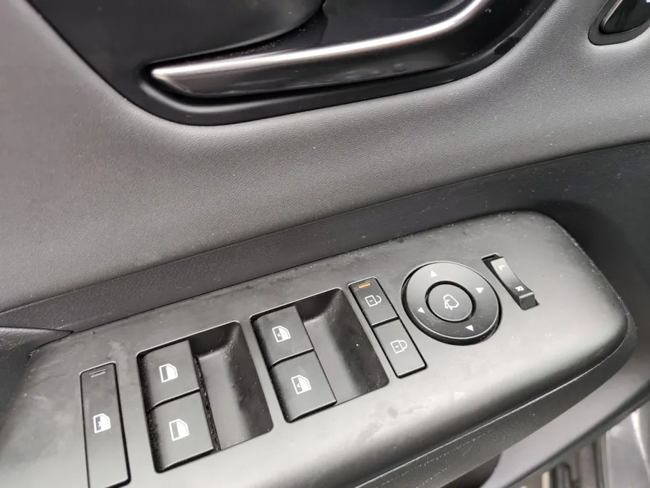 Hyundai Kona 1.6 GDI HEV N Line | Als nieuw! | Vol opties! | Climate Control | Incl. 12 maanden garantie, APK, Onderhoudsbeurt etc. Premiumpakket gratis! |