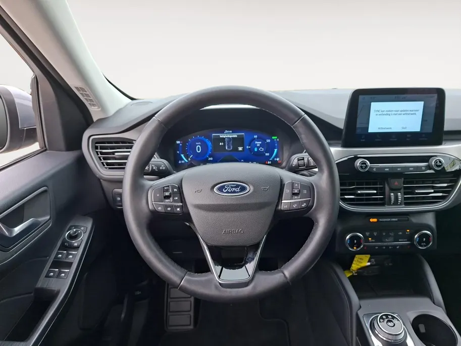 Ford Kuga 2.5 PHEV Titanium | Stoel- stuur en voorruitverwarming | Trekhaak | 1.500kg trekgewicht | Achteruit rij camera