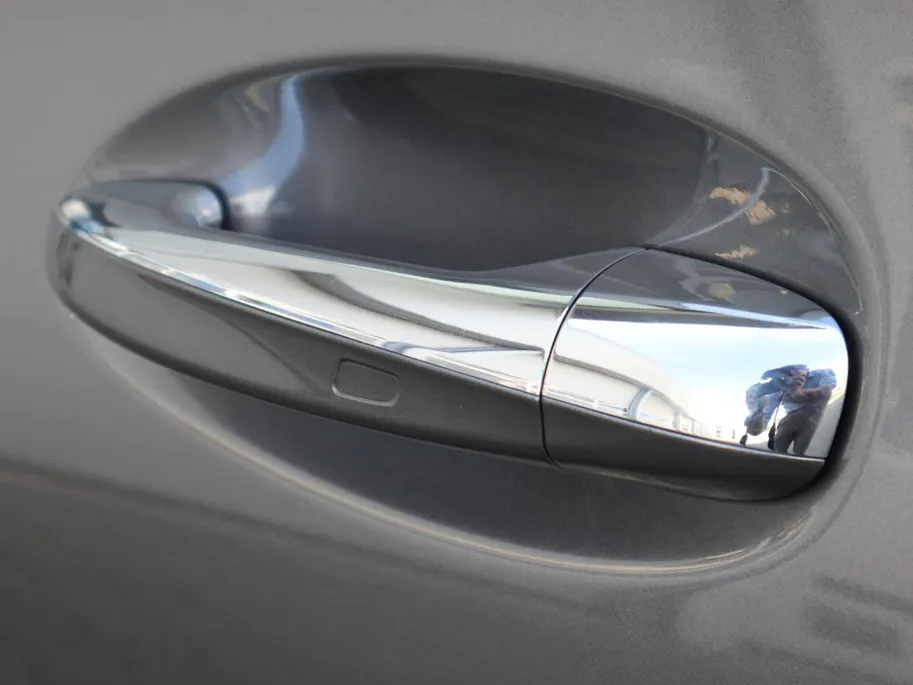 Mercedes-Benz A-Klasse 180 Star Edition Luxury Line l Trekhaak l Achteruitrij camera l Stoelverwarming l Ambiente lichtpakket