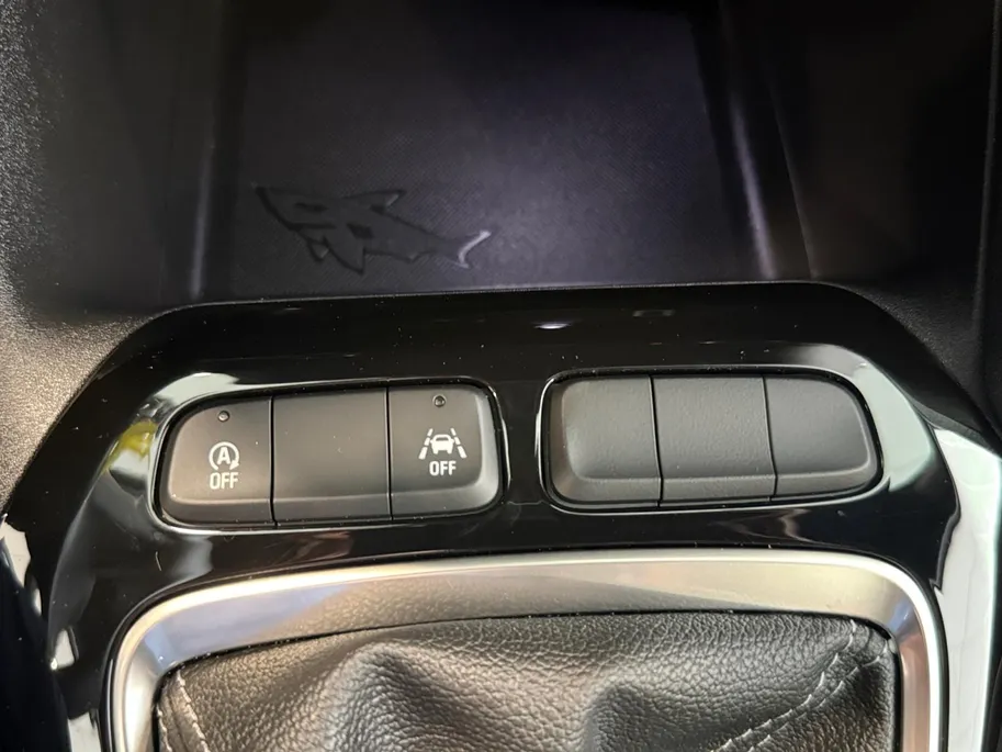 Opel Corsa 1.2 Turbo Yes *Two-Tone*Navi(Carplay)*Stoel Verw*Sport Stoelen*Climate*Lage K.M. !