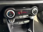 Kia Picanto 1.0 CVVT First Edition | All-Seasonbanden /Apple Carplay/ Android Auto | Navigatiesysteem | Cruise Control | Climate Control | Parkeercamera Achter | Lichtsensor | 15' Lichtmetalen Velgen
