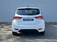 Hyundai ix20 1.6 Go Plus Automaat / Navigatie / Climate en Cruisecontrol / Schuif-kanteldak /