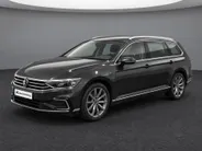 Volkswagen Passat Variant 1.4 TSI 218pk PHEV GTE Business · Apple/Android Car Play · Camera · Wegklapbare Trekhaak · Stoelverwarming · Elek. Achterklep · 18'' Inch ·