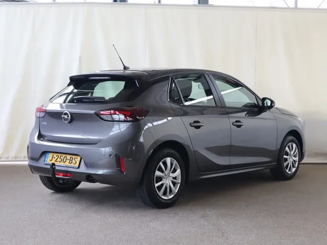 Opel Corsa 1.2 Edition | Stuur & stoelverwarming | Trekhaak