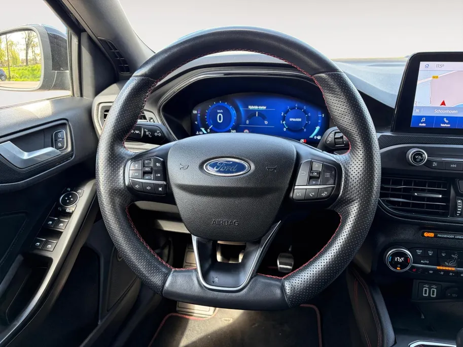 Ford Focus Wagon 1.0 EcoBoost Hybrid ST Line X Business 155PK | B&O | Winter Pack | Adaptieve Cruise Control | Camera | El. Achterklep | BLIS