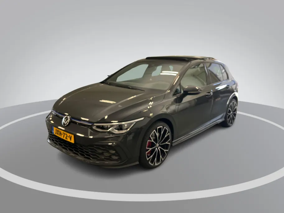 Volkswagen Golf 1.4 245pk DSG eHybrid GTE · Panoramadak · Camera · Apple/Android Car Play · Stoelverwarming · Navigatie · P-Sensoren · Park Assist · 19'' Inch ·