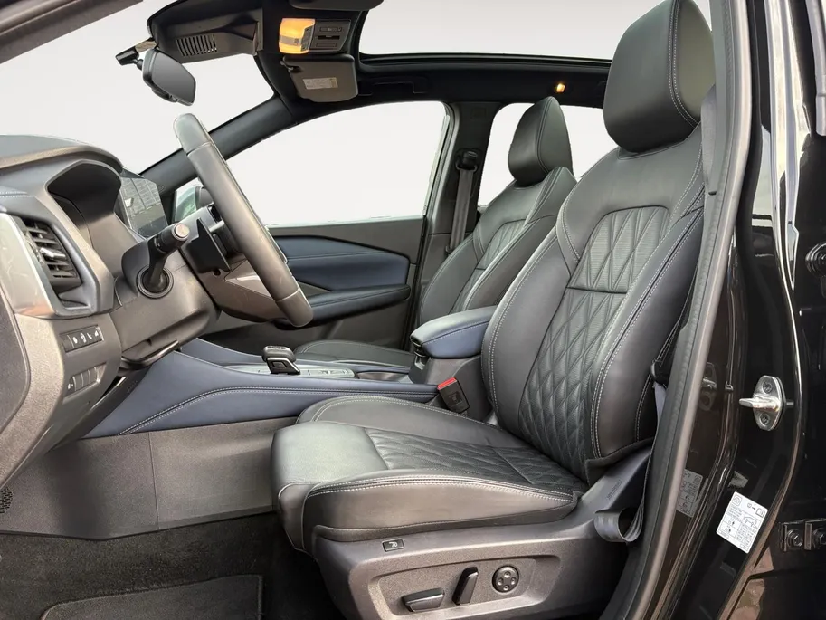 Nissan QASHQAI 1.3 MHEV Xtronic Tekna Plus *Automaat*Navi+360Camera*Winter Pack*Elekt. Stoelen*Lederen bekleding*HUD*Adapt. Cruise Control*Memory stoelen*1ste eigenaar!