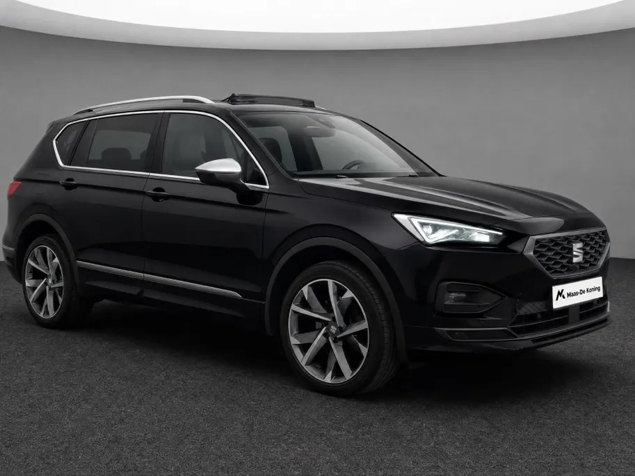 SEAT Tarraco 1.4TSIe-Hybrid 180kW/245PK PHEV FR · Panoramdak · Trekhaak · 360°Camera + Parkeersensoren · Stoelverwarming · Apple/Android Car Play ·