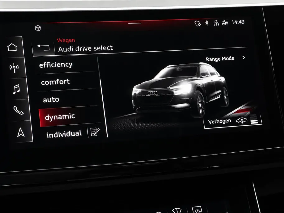 Audi e-tron 55 quattro 95 kWh 408pk S Edition · SOH 96,8% · Camera · Luchtvering · Afneembare Trekhaak · Head-Up Display · Elek. Achterklep · Stoelverwarming · 20'Velgen ·