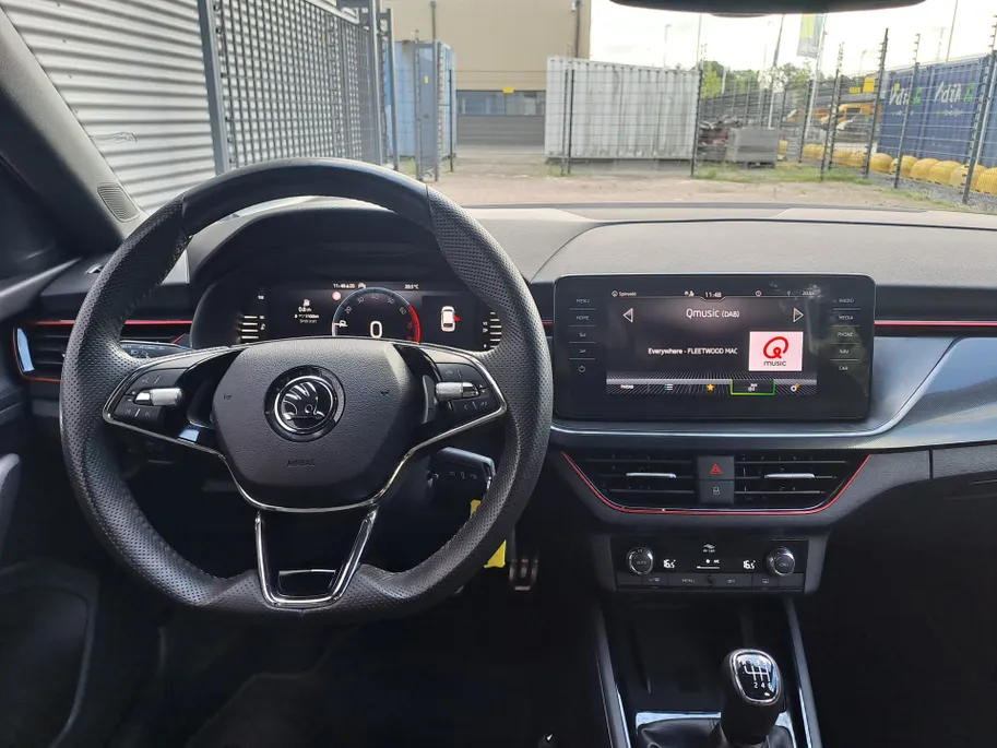 Škoda Scala 1.0 TSI Sport Business | Navigatie | Adaptive Cruise | Sensoren | Climate | Apple Carplay/Android Auto