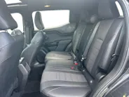 Suzuki e Vitara Style 61 kWh | Apple Carplay/Android Auto | electronic climate controle | 360 Parkeercamera | Panorama dak | Stoelverwarming |