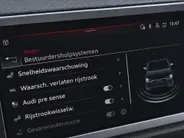 Audi Q3 Sportback 45 TFSIe 180kW/245PK S Line · Panoramadak · Trekhaak · Camera · Appler/Android Car Play · Drive select