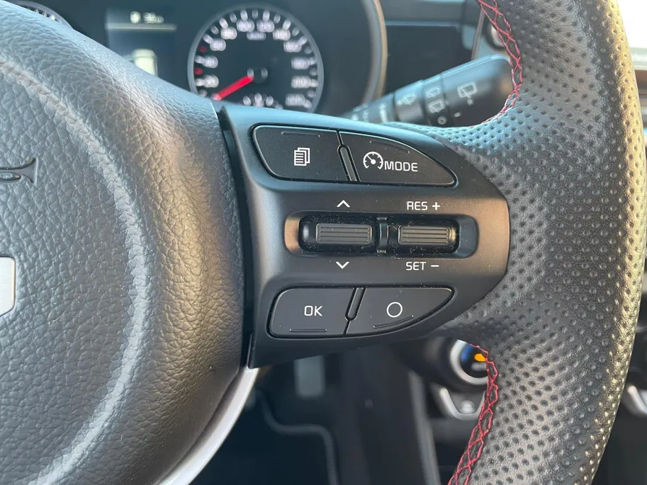 Kia Picanto 1.0 DPi GT-Line | Navigatie| Climate Controle| Lichtmetalen velgen| Camera| Parkeersensoren| Metalliclak