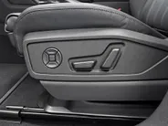 Audi Q5 Sportback e-hybrid quattro S edition Competition 367 PK · Glazen panoramadak · Head-up display · B&O premium 3D