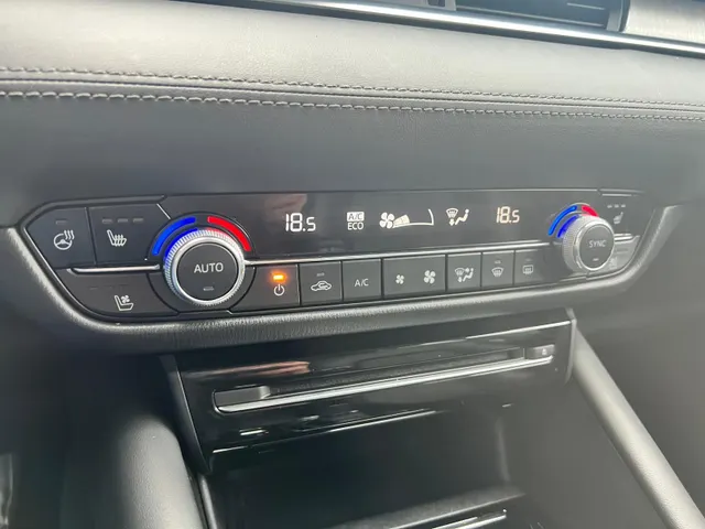 Mazda 6 Sportbreak 2.0 SkyActiv-G 165 Comfortplus Business AUTOMAAT | LEDER | Bose AUDIO | 19"LM VELGEN | STOEL- en STUURVERWARMING | STOEL VENTILATIE | APPLE VARPLAY /ANDROID AUTO |