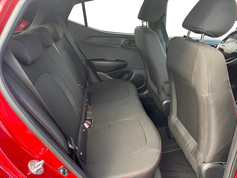 Hyundai i10 1.0 T-GDI N Line 5-zits | Carplay | Stoel/Stuurverwarming | Navi