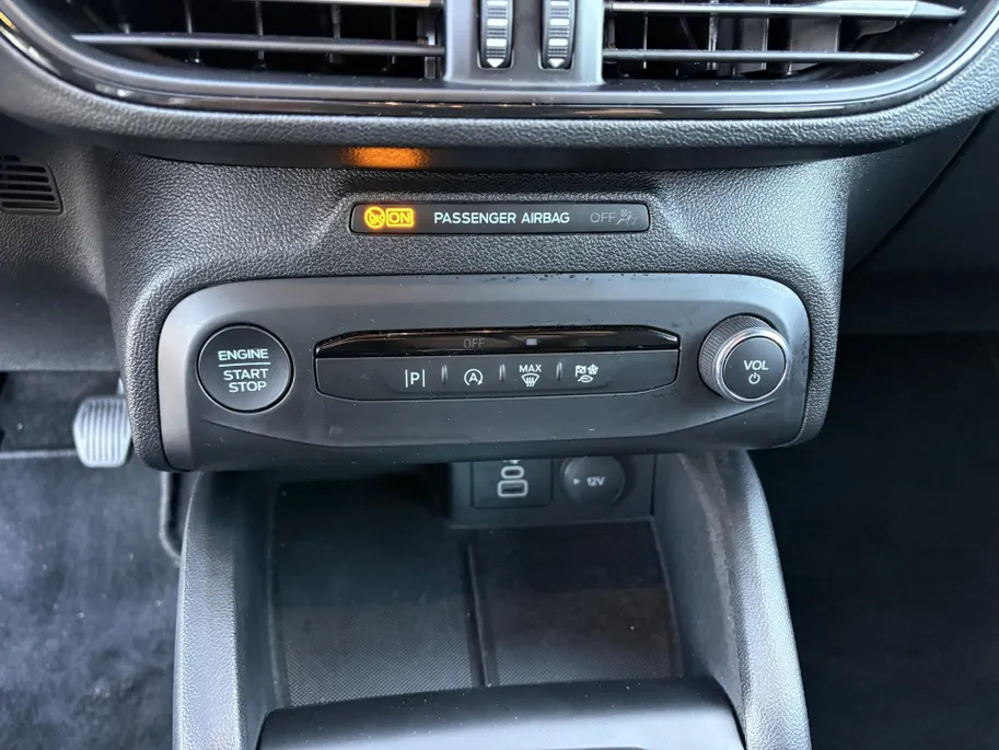 Ford Focus Wagon 1.0 EcoBoost Hybrid ST Line
