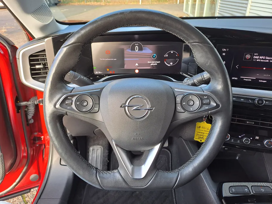 Opel Mokka 1.2 Turbo Elegance | Navi | Camera | LM Velgen | Cruise | Apple Carplay/Android Auto | Voorstoelen Verw. | Stuur Verw.