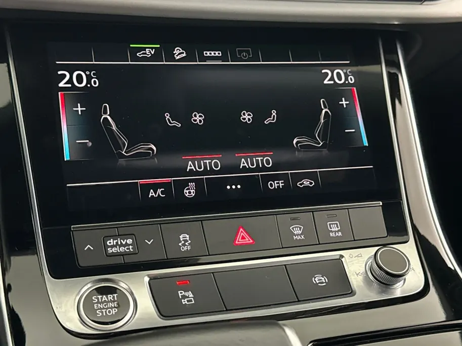 Audi Q8 55 TFSI-e quattro S-Line | Panoramadak | Luchtvering | 21'' L.M. Velgen | SoH 100%