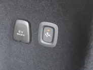 Volvo V60 2.0 T6 Plug-in hybrid AWD Plus Dark | Nappaleder | Trekhaak | HK audio | Schuifdak | Stuur-/stoelverwarming | Adap. Cruise | Dodehoek detectie | Geheugenstoelen | 360 Camera |